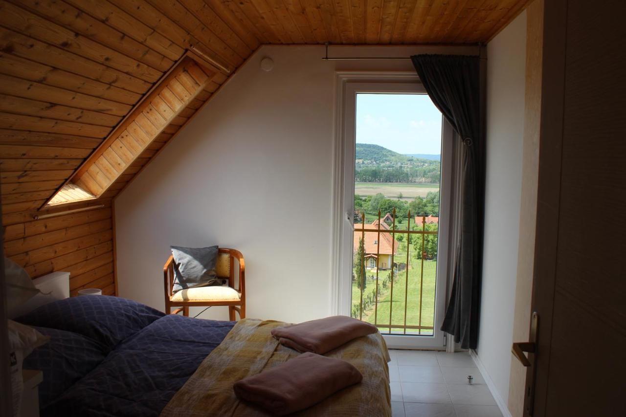 Napsugar Vendeghaz Villa Badacsonytördemic Dış mekan fotoğraf